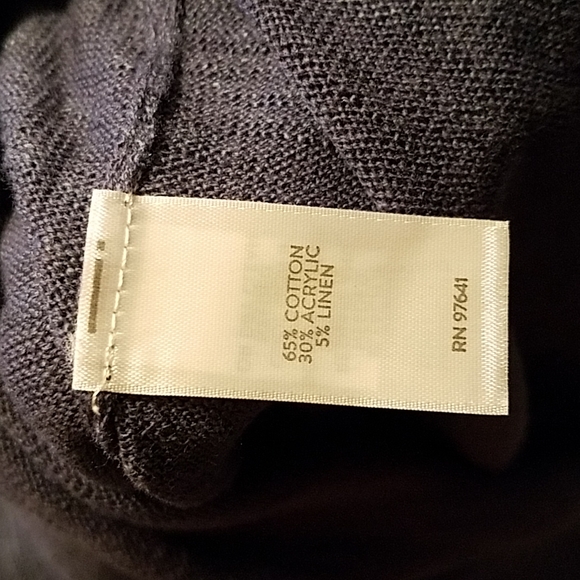 J. Jill cotton blend v-neck Top - Picture 4 of 6